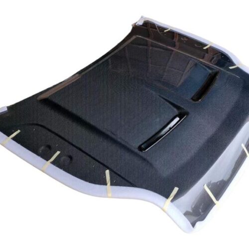 DEFENDER CARBON FIBER BONNET 2023